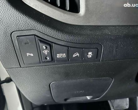 Кіа Sportage, об'ємом двигуна 2 л та пробігом 194 тис. км за 14500 $, фото 11 на Automoto.ua