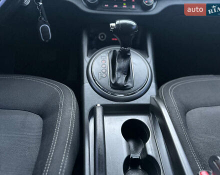 Киа Sportage, объемом двигателя 2 л и пробегом 125 тыс. км за 12750 $, фото 4 на Automoto.ua