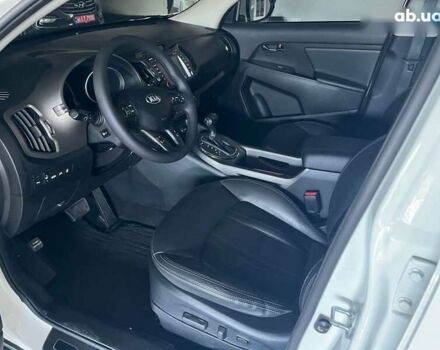 Кіа Sportage, об'ємом двигуна 2 л та пробігом 194 тис. км за 14500 $, фото 17 на Automoto.ua