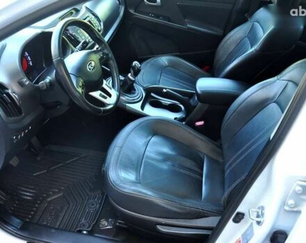 Киа Sportage, объемом двигателя 1.7 л и пробегом 184 тыс. км за 11600 $, фото 15 на Automoto.ua