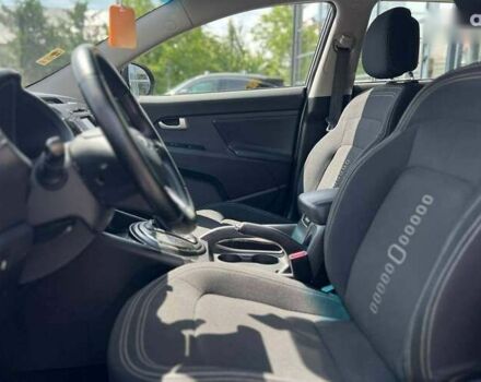 Киа Sportage, объемом двигателя 2 л и пробегом 127 тыс. км за 15800 $, фото 10 на Automoto.ua