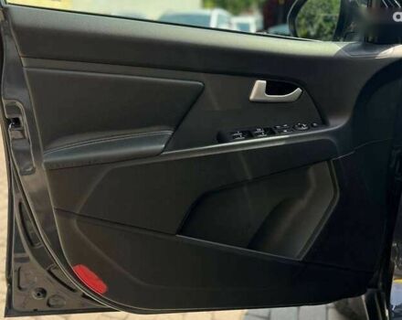 Киа Sportage, объемом двигателя 2 л и пробегом 127 тыс. км за 15800 $, фото 7 на Automoto.ua