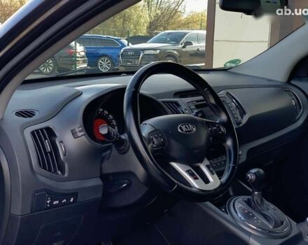 Кіа Sportage, об'ємом двигуна 2 л та пробігом 184 тис. км за 13999 $, фото 23 на Automoto.ua