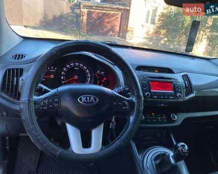 Киа Sportage, объемом двигателя 1.69 л и пробегом 185 тыс. км за 11850 $, фото 3 на Automoto.ua