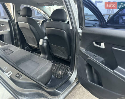 Киа Sportage, объемом двигателя 2 л и пробегом 125 тыс. км за 12750 $, фото 12 на Automoto.ua