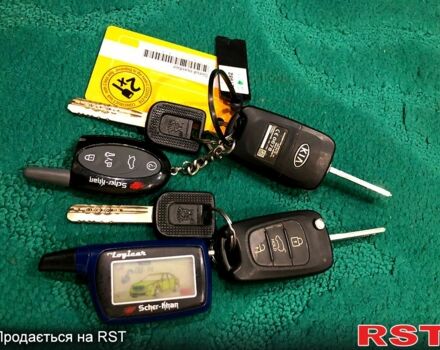 Кіа Sportage, об'ємом двигуна 1.7 л та пробігом 216 тис. км за 11850 $, фото 4 на Automoto.ua