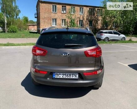 Кіа Sportage, об'ємом двигуна 2 л та пробігом 255 тис. км за 15700 $, фото 7 на Automoto.ua