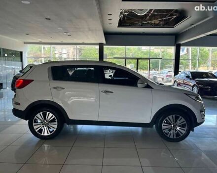 Кіа Sportage, об'ємом двигуна 2 л та пробігом 194 тис. км за 14500 $, фото 4 на Automoto.ua