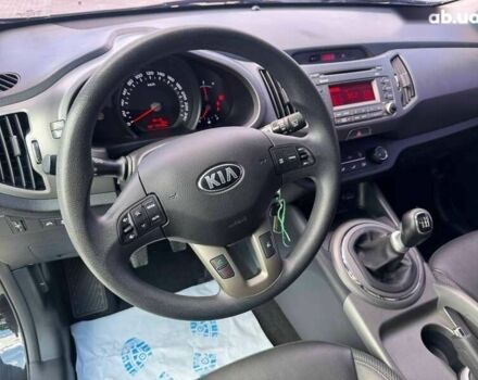 Киа Sportage, объемом двигателя 2 л и пробегом 193 тыс. км за 12900 $, фото 7 на Automoto.ua