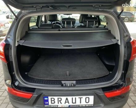 Кіа Sportage, об'ємом двигуна 2 л та пробігом 184 тис. км за 13999 $, фото 27 на Automoto.ua