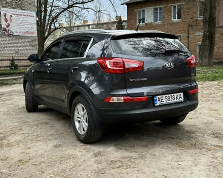 Киа Sportage, объемом двигателя 1.7 л и пробегом 111 тыс. км за 13000 $, фото 4 на Automoto.ua