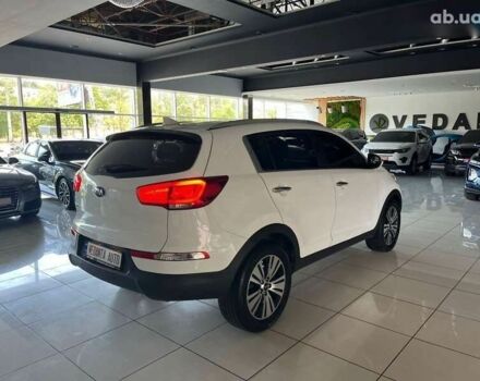 Кіа Sportage, об'ємом двигуна 2 л та пробігом 194 тис. км за 14500 $, фото 5 на Automoto.ua