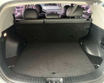 Кіа Sportage, об'ємом двигуна 2 л та пробігом 135 тис. км за 15300 $, фото 8 на Automoto.ua