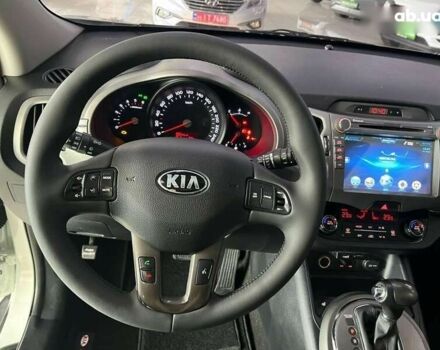 Кіа Sportage, об'ємом двигуна 2 л та пробігом 135 тис. км за 15300 $, фото 11 на Automoto.ua