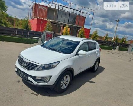 Кіа Sportage, об'ємом двигуна 1.69 л та пробігом 118 тис. км за 13800 $, фото 9 на Automoto.ua