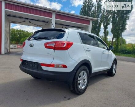 Киа Sportage, объемом двигателя 1.69 л и пробегом 118 тыс. км за 13800 $, фото 8 на Automoto.ua