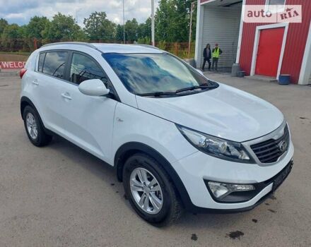 Киа Sportage, объемом двигателя 1.69 л и пробегом 118 тыс. км за 13800 $, фото 1 на Automoto.ua