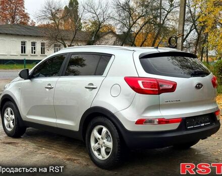Кіа Sportage, об'ємом двигуна 2 л та пробігом 150 тис. км за 10999 $, фото 3 на Automoto.ua