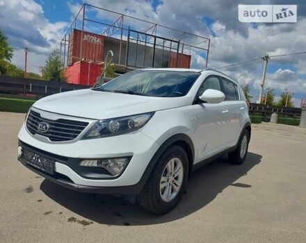 Киа Sportage, объемом двигателя 1.69 л и пробегом 118 тыс. км за 13800 $, фото 10 на Automoto.ua