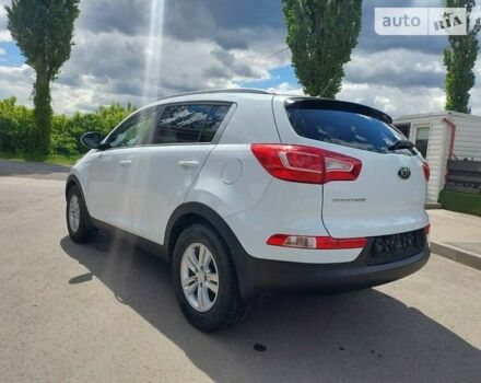 Кіа Sportage, об'ємом двигуна 1.69 л та пробігом 118 тис. км за 13800 $, фото 17 на Automoto.ua