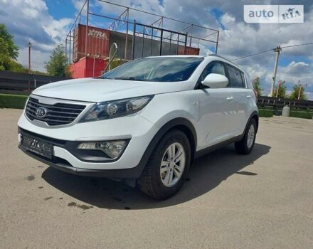 Киа Sportage, объемом двигателя 1.69 л и пробегом 118 тыс. км за 13800 $, фото 6 на Automoto.ua