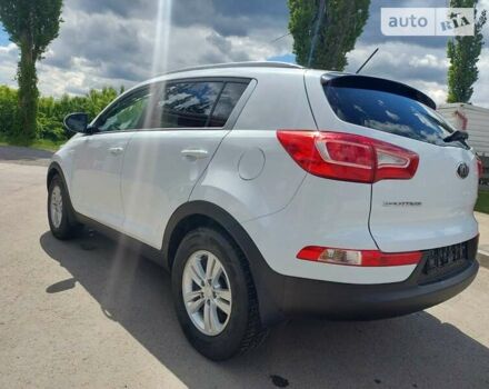 Кіа Sportage, об'ємом двигуна 1.69 л та пробігом 118 тис. км за 13800 $, фото 15 на Automoto.ua