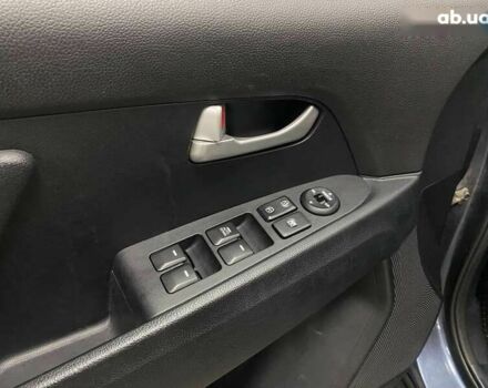 Киа Sportage, объемом двигателя 2.4 л и пробегом 153 тыс. км за 12490 $, фото 16 на Automoto.ua