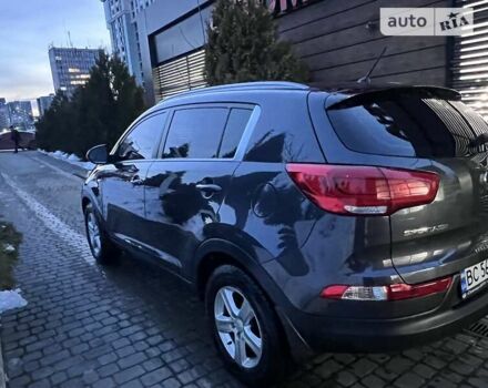 Киа Sportage, объемом двигателя 1.7 л и пробегом 118 тыс. км за 16300 $, фото 3 на Automoto.ua