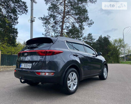 Кіа Sportage, об'ємом двигуна 2 л та пробігом 140 тис. км за 20900 $, фото 26 на Automoto.ua