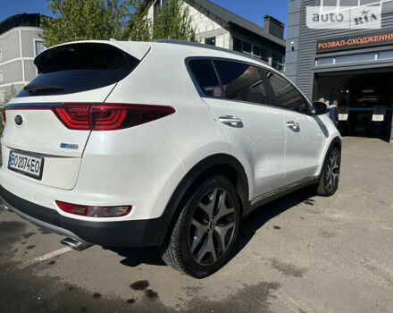 Кіа Sportage, об'ємом двигуна 2 л та пробігом 173 тис. км за 17999 $, фото 5 на Automoto.ua