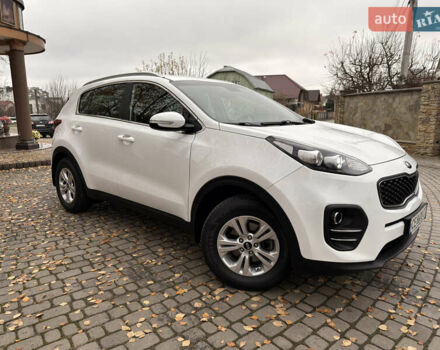 Киа Sportage, объемом двигателя 1.59 л и пробегом 114 тыс. км за 14800 $, фото 6 на Automoto.ua
