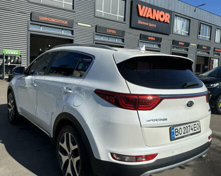 Кіа Sportage, об'ємом двигуна 2 л та пробігом 173 тис. км за 17999 $, фото 3 на Automoto.ua