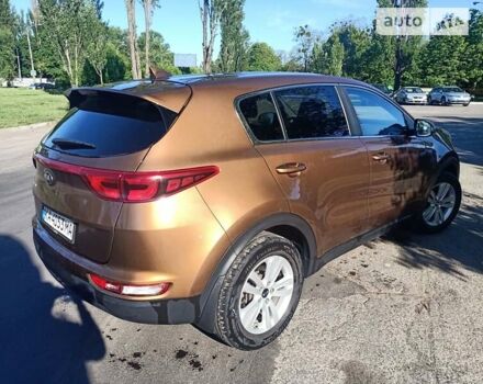 Киа Sportage, объемом двигателя 0 л и пробегом 115 тыс. км за 15000 $, фото 2 на Automoto.ua