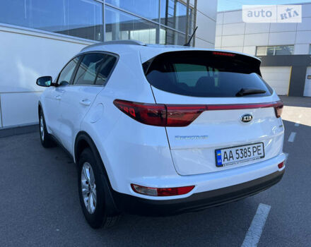 Кіа Sportage, об'ємом двигуна 1.69 л та пробігом 80 тис. км за 14799 $, фото 6 на Automoto.ua