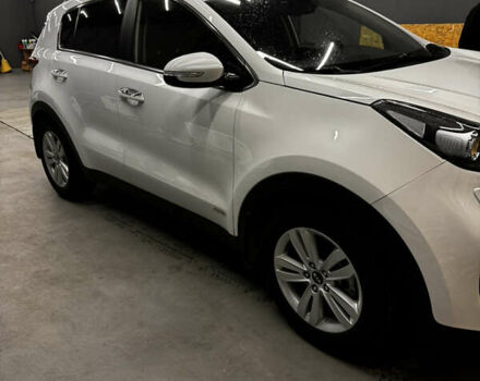 Киа Sportage, объемом двигателя 2 л и пробегом 125 тыс. км за 17900 $, фото 3 на Automoto.ua