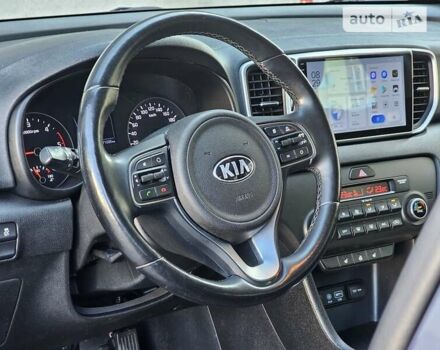 Кіа Sportage, об'ємом двигуна 1.69 л та пробігом 171 тис. км за 14999 $, фото 26 на Automoto.ua