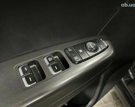 Кіа Sportage 2017 у Києві на Automoto.ua Кіа Sportage, об'ємом двигуна 1.7 л та пробігом 164 тис. км за 17500 $, фото 16 на Automoto.ua