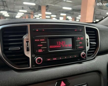 Кіа Sportage 2017 у Києві на Automoto.ua Кіа Sportage, об'ємом двигуна 1.7 л та пробігом 164 тис. км за 17500 $, фото 23 на Automoto.ua