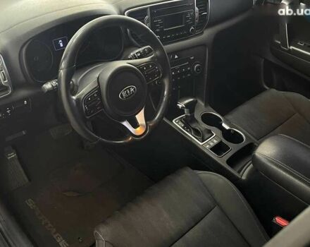Киа Sportage, объемом двигателя 1.7 л и пробегом 171 тыс. км за 15990 $, фото 27 на Automoto.ua