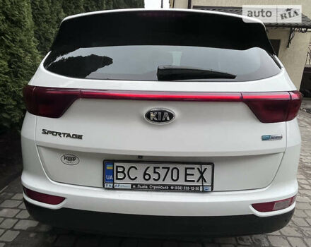 Кіа Sportage, об'ємом двигуна 1.7 л та пробігом 96 тис. км за 18750 $, фото 4 на Automoto.ua