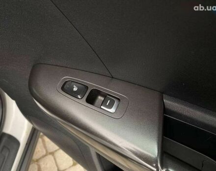 Киа Sportage, объемом двигателя 1.7 л и пробегом 212 тыс. км за 16800 $, фото 25 на Automoto.ua