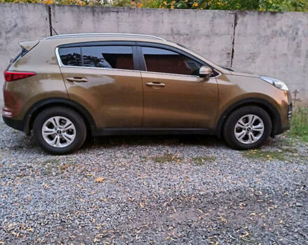 Кіа Sportage 2017 у Кривому Розі на Automoto.ua Кіа Sportage, об'ємом двигуна 1.69 л та пробігом 175 тис. км за 18500 $, фото 4 на Automoto.ua