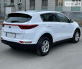 Киа Sportage, объемом двигателя 1.7 л и пробегом 120 тыс. км за 15000 $, фото 6 на Automoto.ua