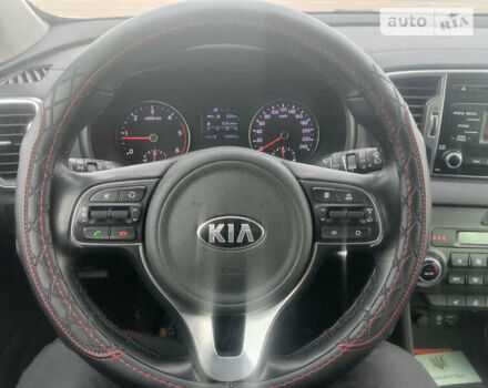 Киа Sportage, объемом двигателя 1.69 л и пробегом 105 тыс. км за 16999 $, фото 9 на Automoto.ua