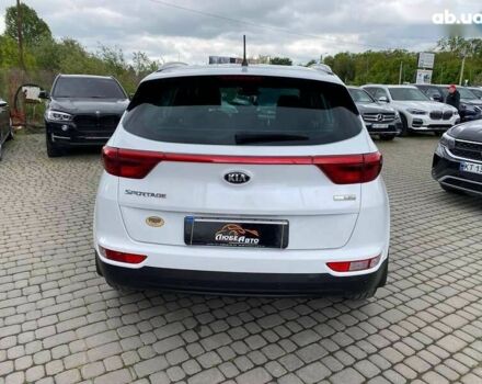Киа Sportage, объемом двигателя 1.7 л и пробегом 212 тыс. км за 16800 $, фото 5 на Automoto.ua