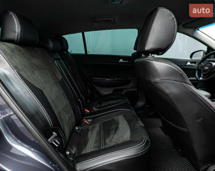 Киа Sportage 2017 в Киеве на Automoto.ua Киа Sportage, объемом двигателя 1.7 л и пробегом 140 тыс. км за 15813 $, фото 20 на Automoto.ua