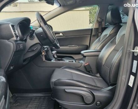 Киа Sportage 2017 в Киеве на Automoto.ua Киа Sportage, объемом двигателя 0 л и пробегом 263 тыс. км за 15400 $, фото 16 на Automoto.ua