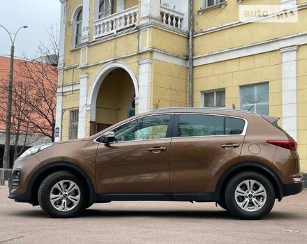 Кіа Sportage, об'ємом двигуна 1.7 л та пробігом 134 тис. км за 18490 $, фото 4 на Automoto.ua