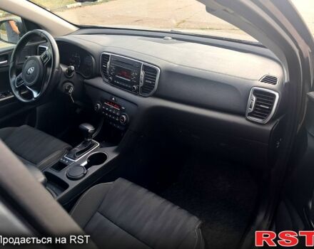 Киа Sportage, объемом двигателя 1.6 л и пробегом 108 тыс. км за 11500 $, фото 2 на Automoto.ua