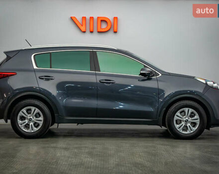 Киа Sportage 2017 в Киеве на Automoto.ua Киа Sportage, объемом двигателя 1.7 л и пробегом 140 тыс. км за 15813 $, фото 3 на Automoto.ua